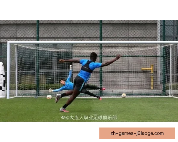 龙东中超风光无限后毅然追随贝帅离开俱乐部 龙东中超风光无限后毅然追随贝帅离开俱乐部